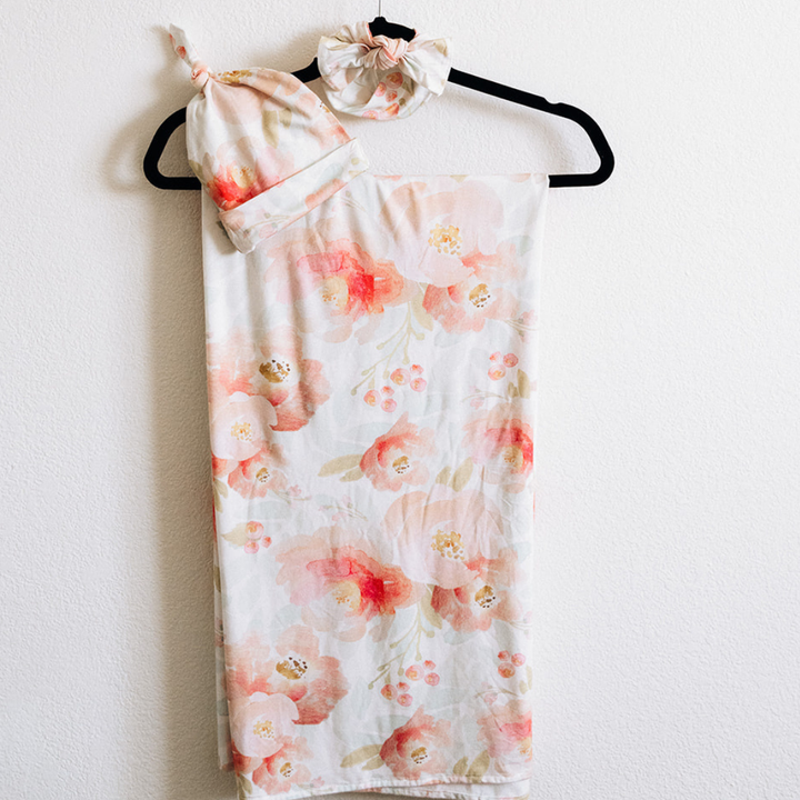 Blush Pink Maternity Delivery Gown & Floral Swaddle