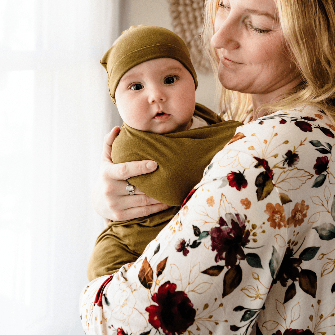Red Rose Maternity Delivery Gown & Olive Green Swaddle - HAHA MAMA Clothing