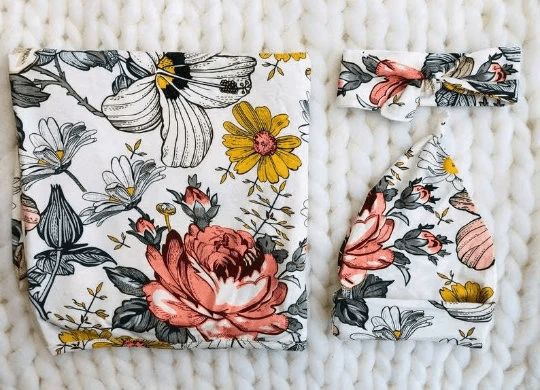 Emerald Green Maternity Delivery Gown & Vintage Floral Swaddle - HAHA MAMA Clothing